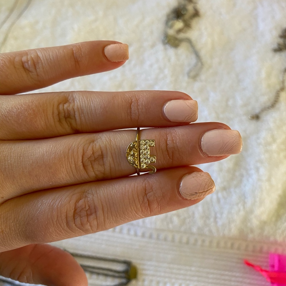 Elephant mid ring